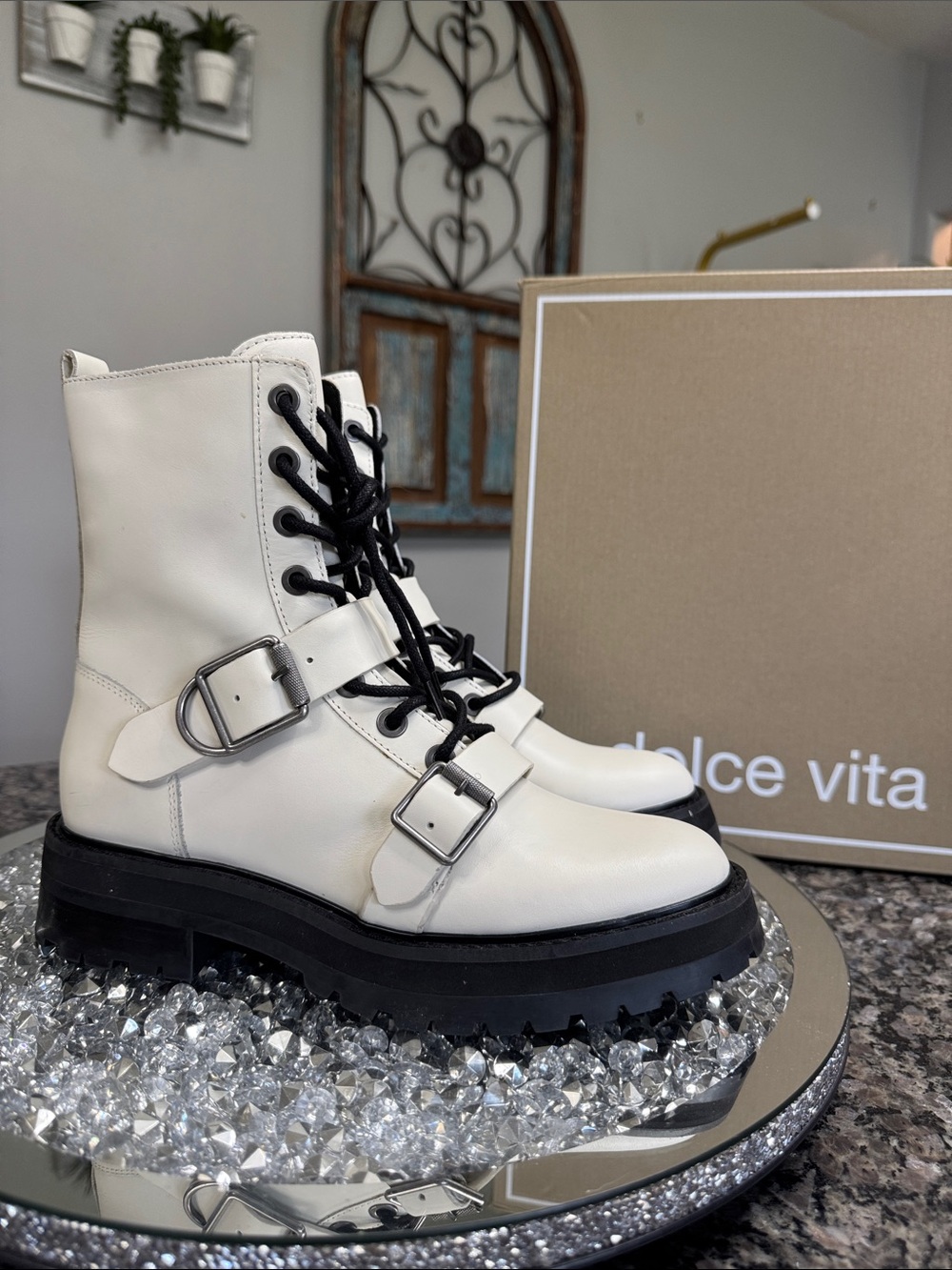 Dolce Vita leather off White Combat Boots with Black Laces & Silver Buckles NEW